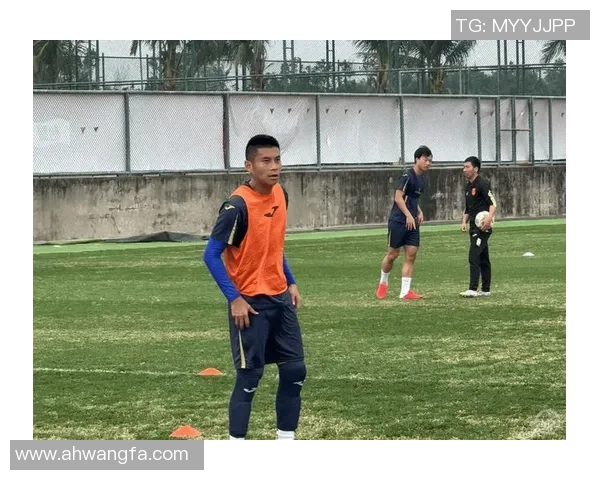 “让重庆重返中超！”——老将黄希扬的据守与传承