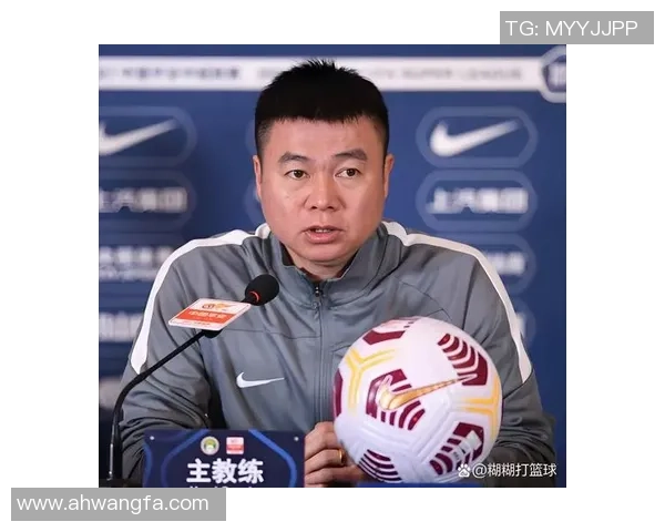 于根伟：惋惜本赛季遭申花双杀，给本赛季外援体现打70分